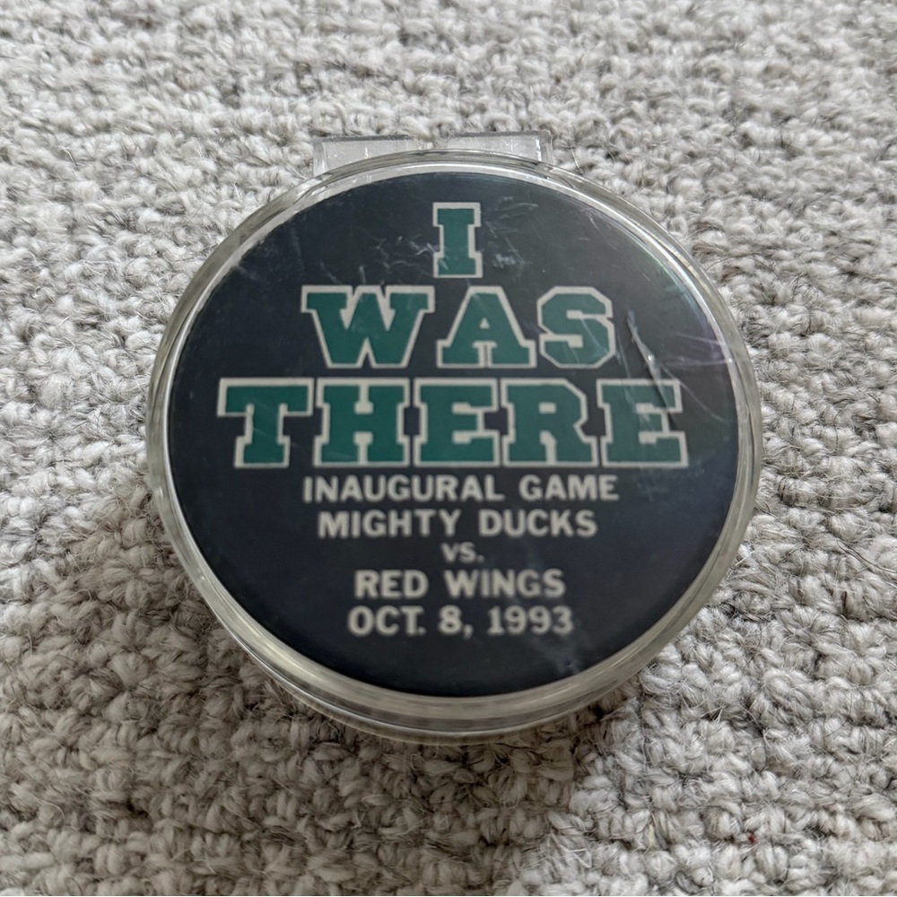 Mighty Ducks Hockey Puck Collectible Item from Inaugural Game 1993 - Picture 2 of 3